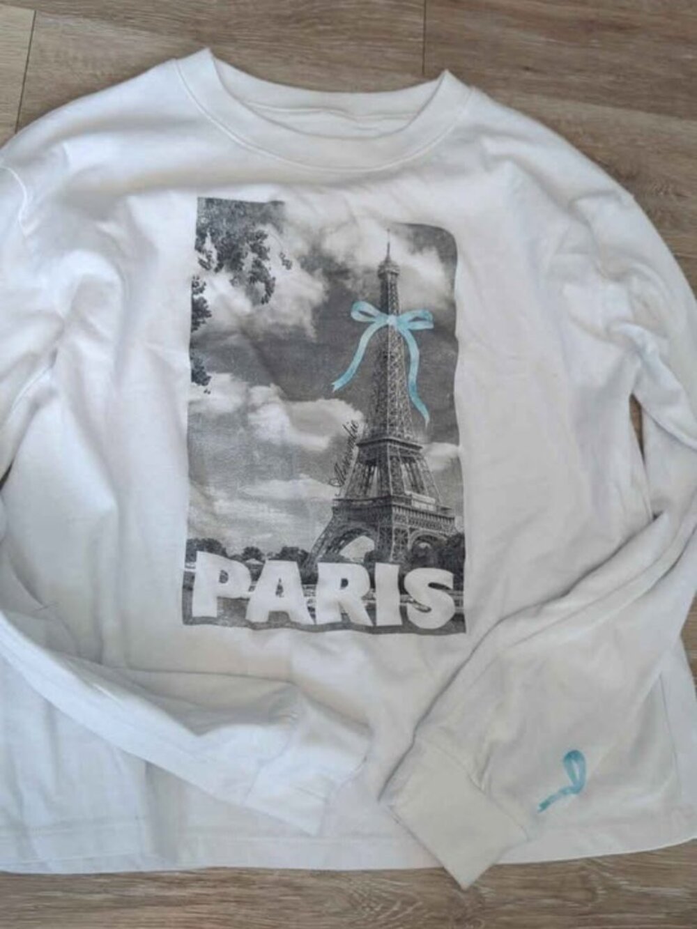 Abercrombie Kids Paris Eiffel Tower long sleeve t-shirt 15/16